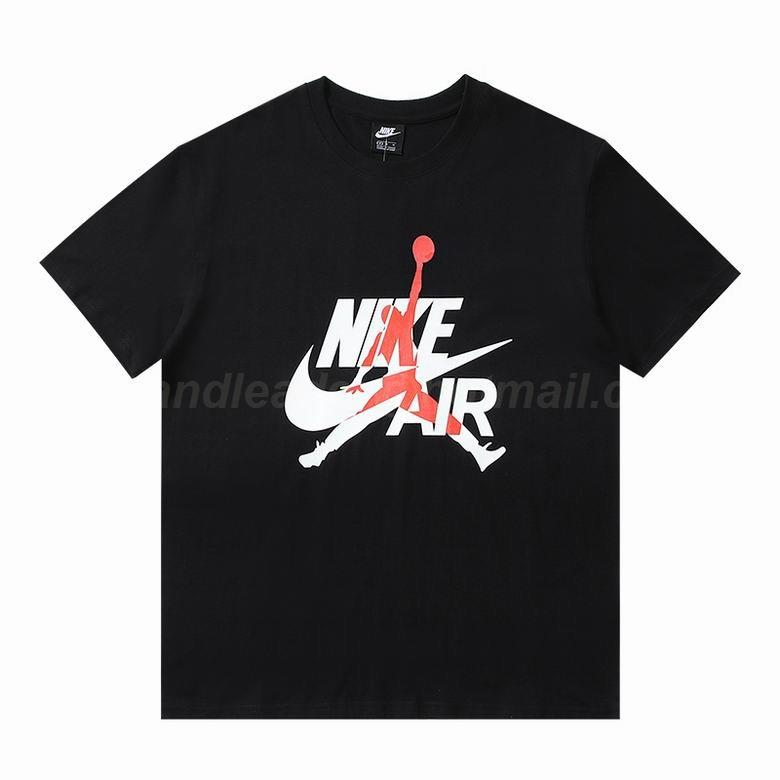 Nike Men's T-shirts 52